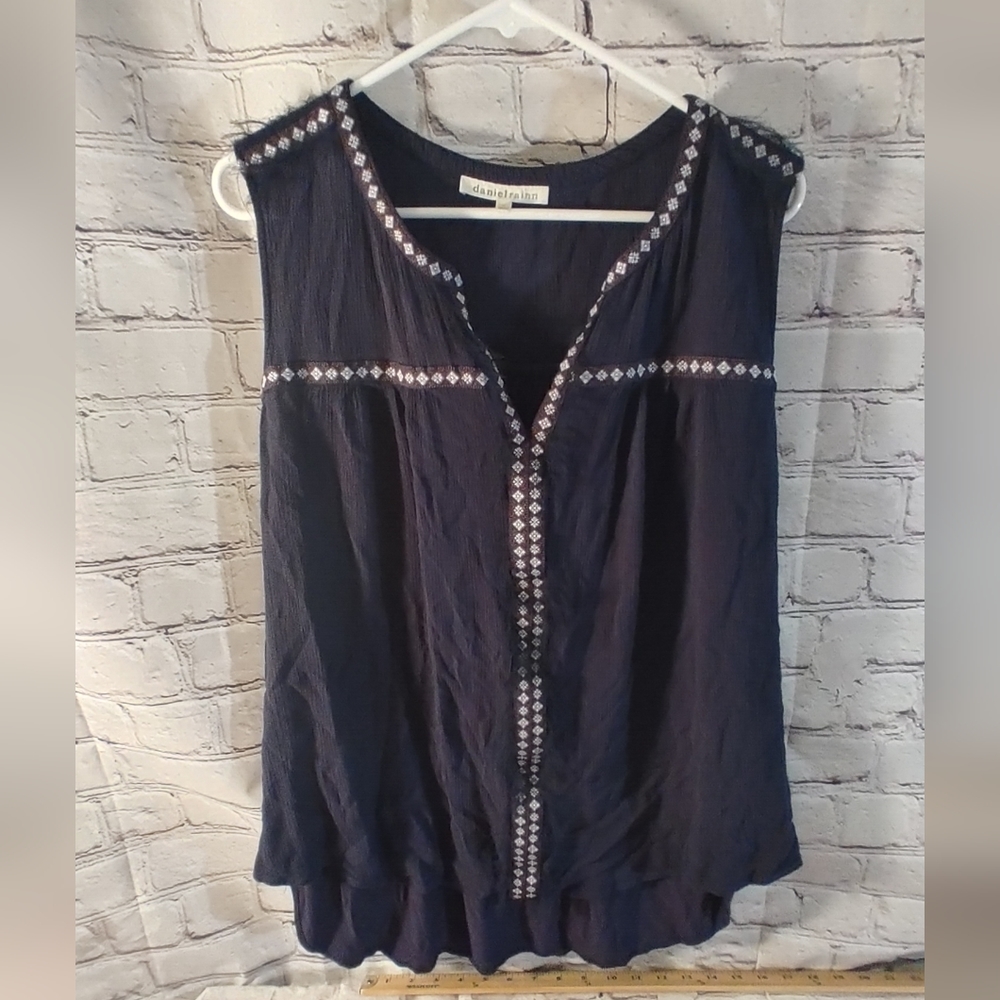 Daniel Rainn 1X Sleeveless Boho Embroidered Blue Tunic Blue Top
